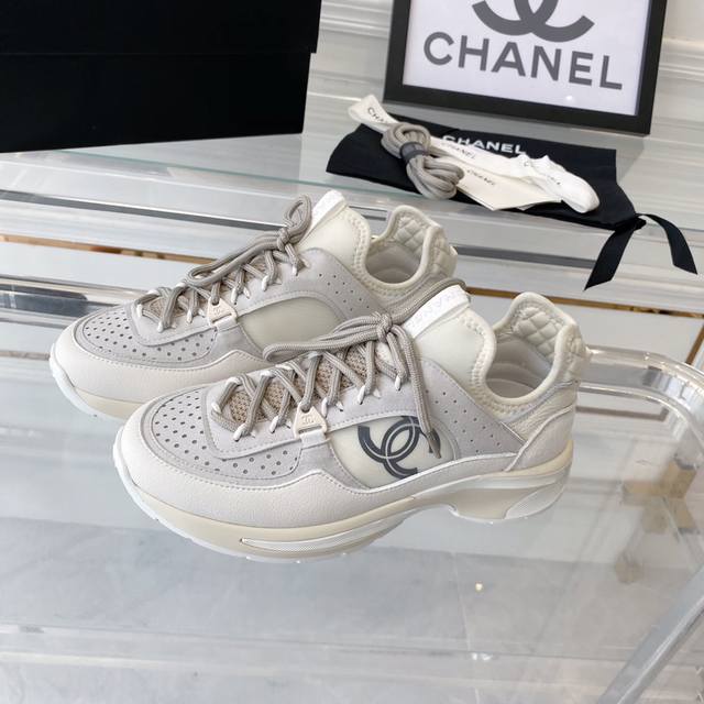 Chanel新款运动鞋 顶级版本 顶级工艺 可随意对比任何版本 原版一比一开发 Tpu组合大底 Size 35-40
