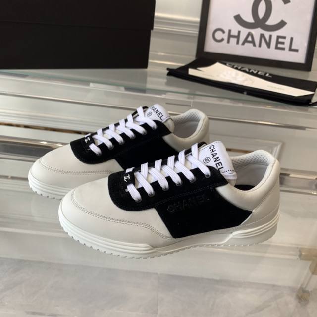 Chanel新款休闲鞋 顶级版本 爆拆原版一比一开发 完美细节出货 时尚百搭潮流 进口牛皮牛反绒 原版tpu开模发底 Size:35-40