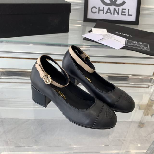 Chanel新款拼玛色丽珍单鞋 时尚的圈绝绝子 搭配演将绎着细致极简 永不去褪的经元典素 牛皮鞋面 羊皮内里 意大利真皮大底 Size: 34 41 34 40