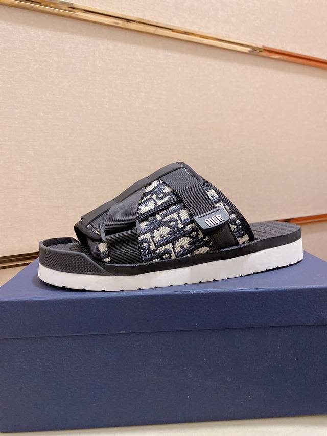 工厂价: Dior迪奥2022专柜新款拖鞋 原版开发 顶级版本 38-45码 - 点击图像关闭