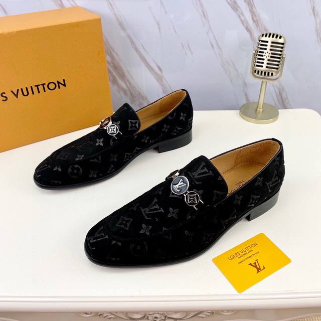 实价 品牌 Brand : Louis Vuitton路易威登lv皮鞋 码数 Size : 38 39 40 41 42 43 44 45定制 面料fabric
