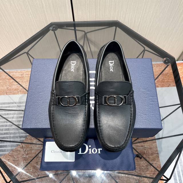 Dior 专柜最高品质 原版牛皮鞋面，进口水染牛内里，质量保证，最高品质，码数38-45