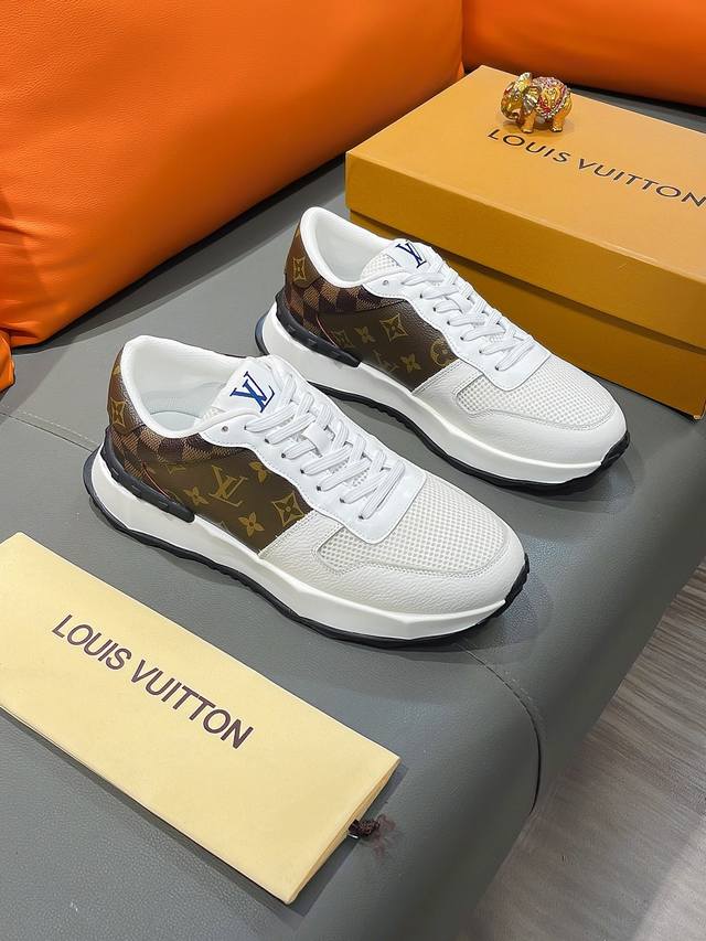 商品名称 Louis Vuitton 路易 威登 正规码数 38-44 休闲鞋 商品材料 精选 牛皮鞋面，柔软羊皮内里；原厂大底。 - 点击图像关闭