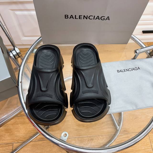 工厂价 元 Balenciaga巴黎世家2022Ss升级版 爆款现货发售原版购入开模，原版一致大底私模开版，鞋面原版滳胶片开模内自带原标字样，脚感舒适升级版pu - 点击图像关闭