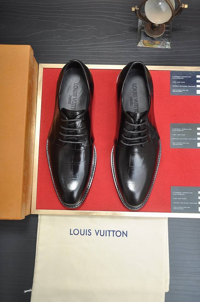 出厂价 Louis Vuitton 羊皮内里 新款牛皮lv正装鞋专柜一比一制作原单品质、进口牛皮鞋面全羊皮内里原单原版橡胶大底、｛高品质看得见｝码数：38-45